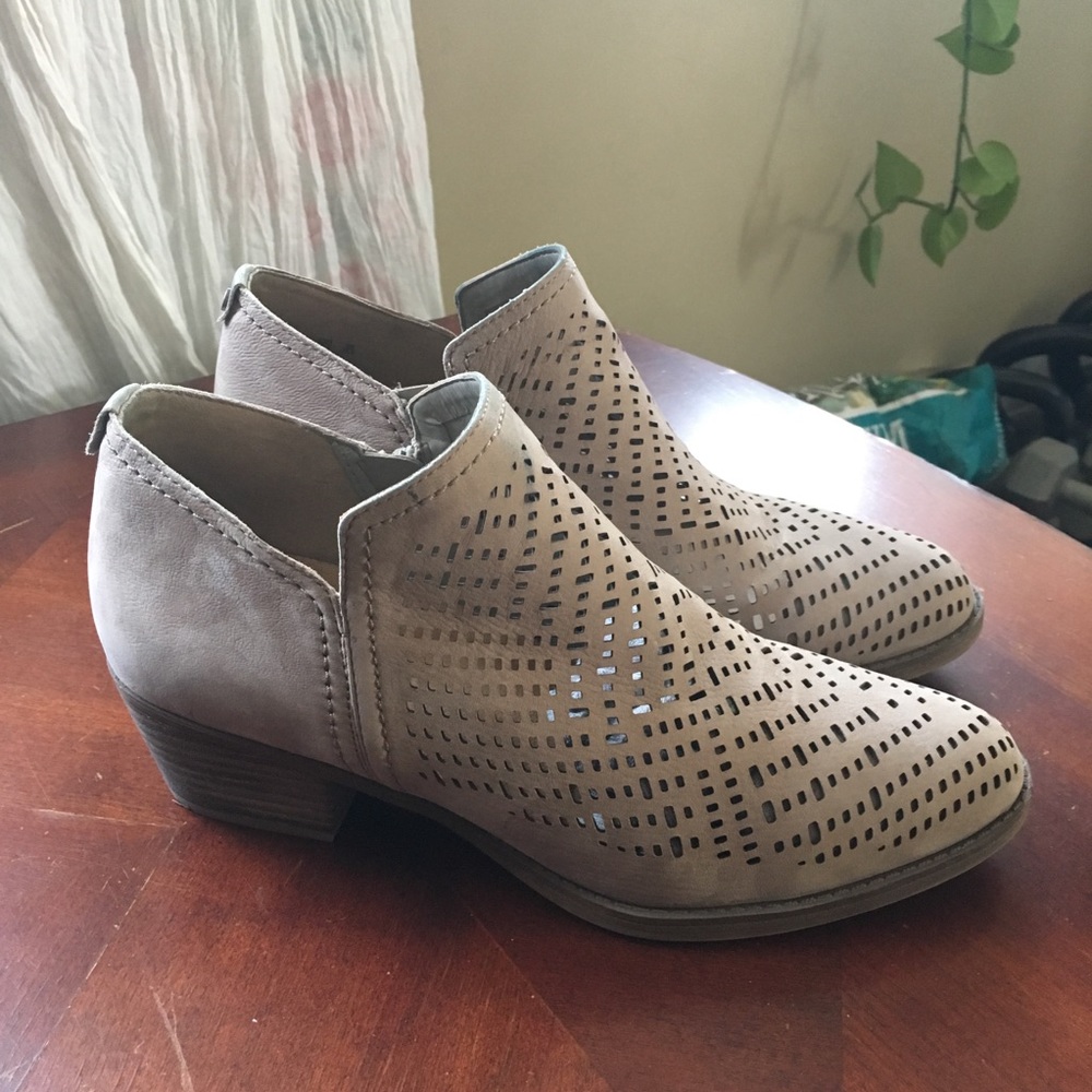 Naturalizer Zenith Bootie, size 8.5